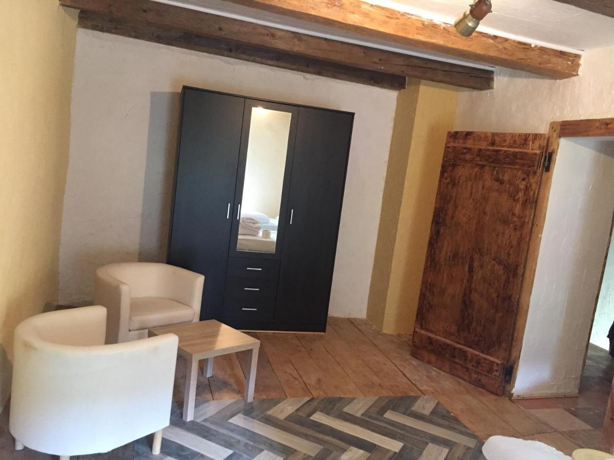 Gite Des Reculees Ladoye-sur-Seille エクステリア 写真